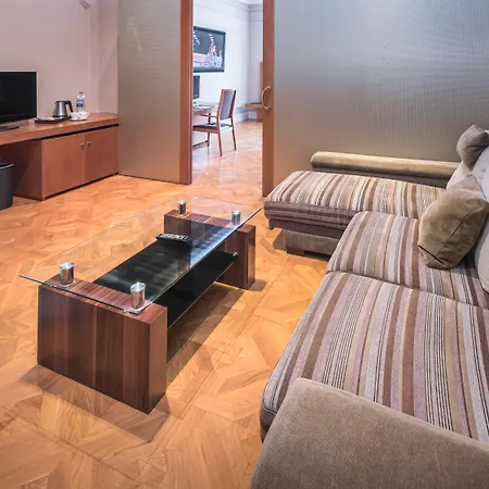 Hotel SERHS Rivoli Rambla-3